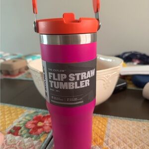 Stanley IceFlow Flip Straw Tumbler - Pink and Orange